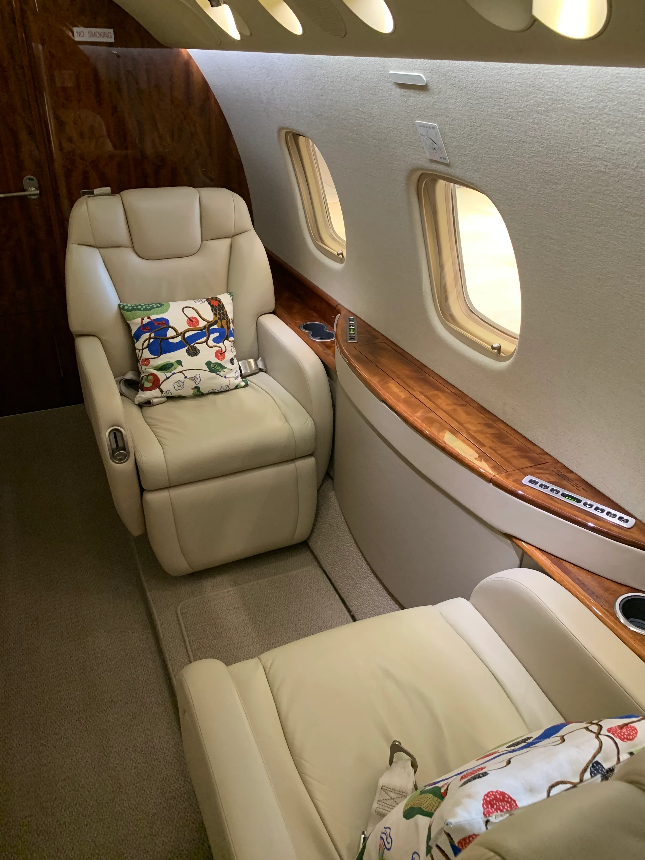 Cabin interior of a 2008 Embraer Legacy 600.