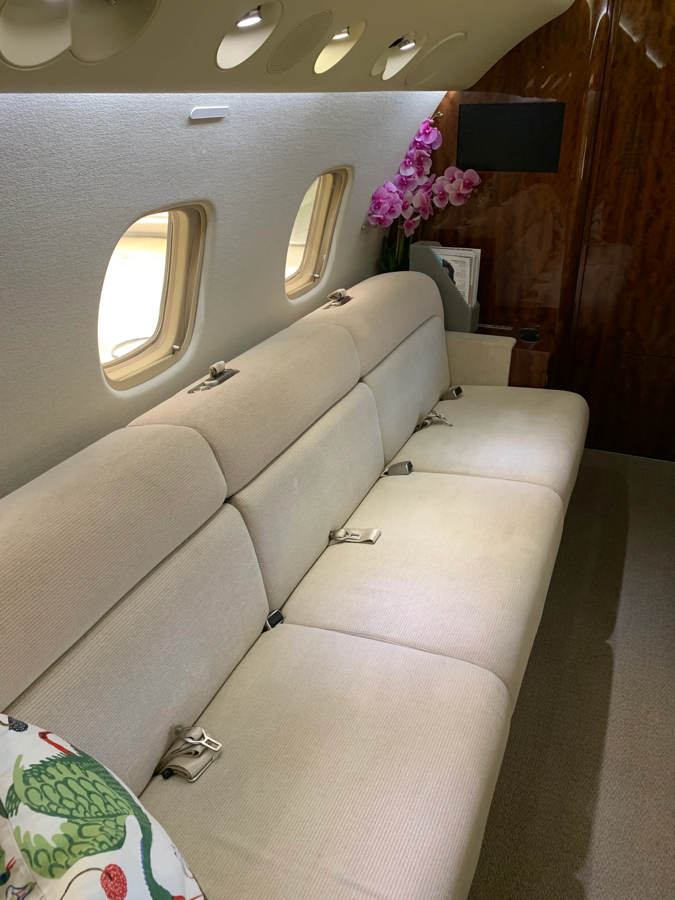 Cabin interior of a 2008 Embraer Legacy 600.