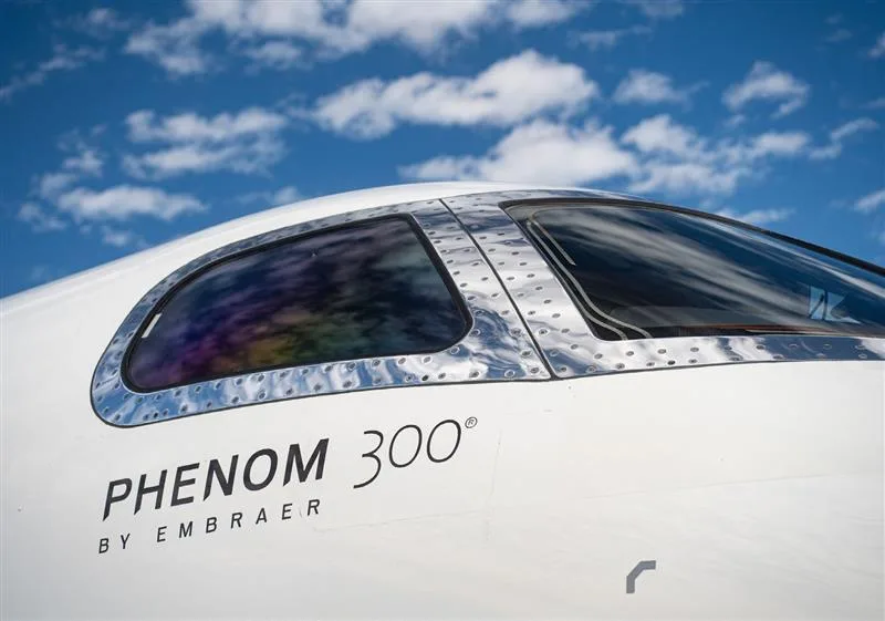 2012 Embraer Phenom 300