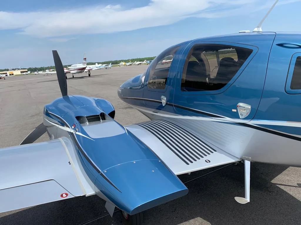 Exterior view of a 2018 Diamond DA 62.