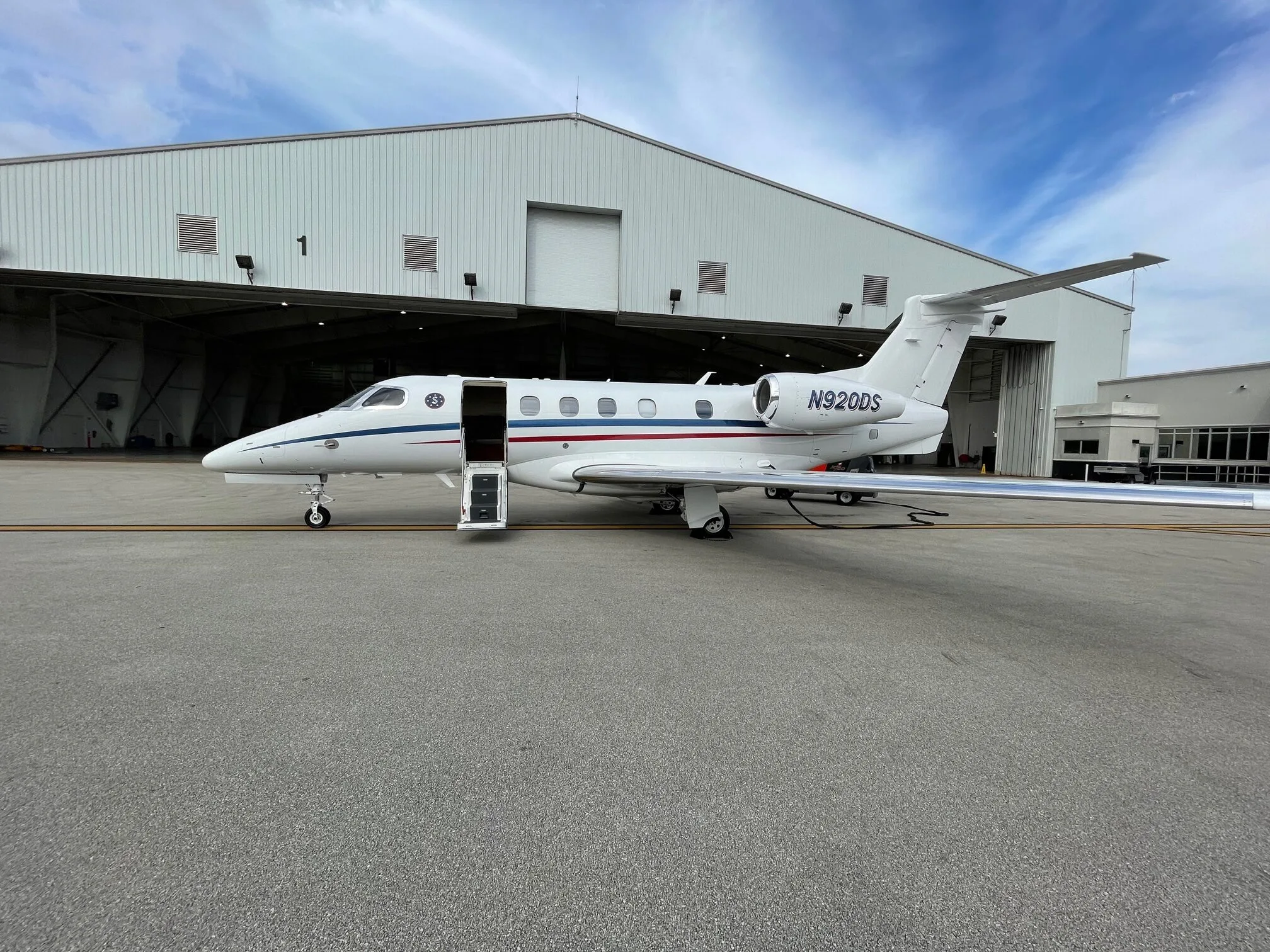 2019 Embraer Phenom 300E