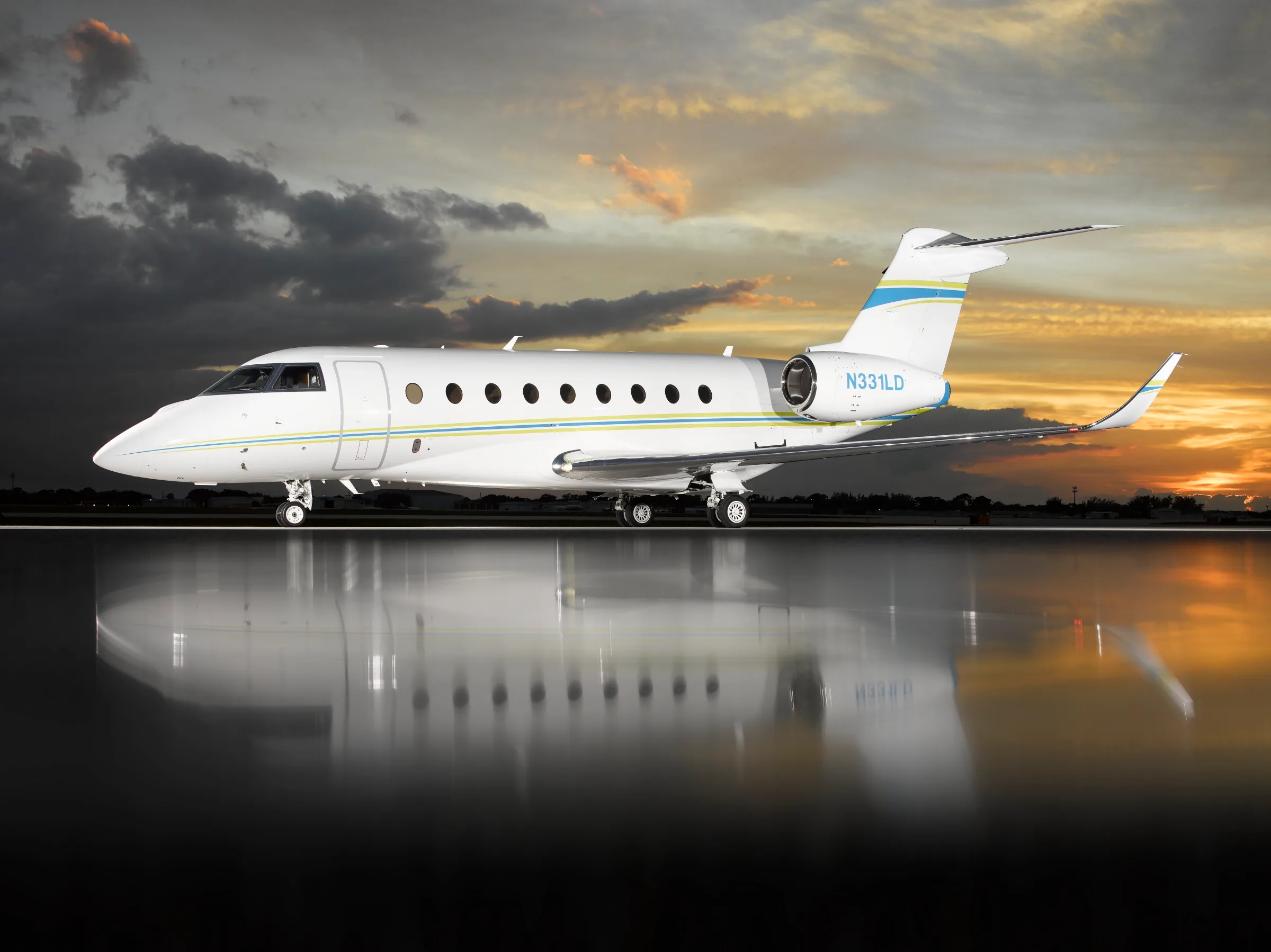 Marketing image of a 2013 Gulfstream G280.