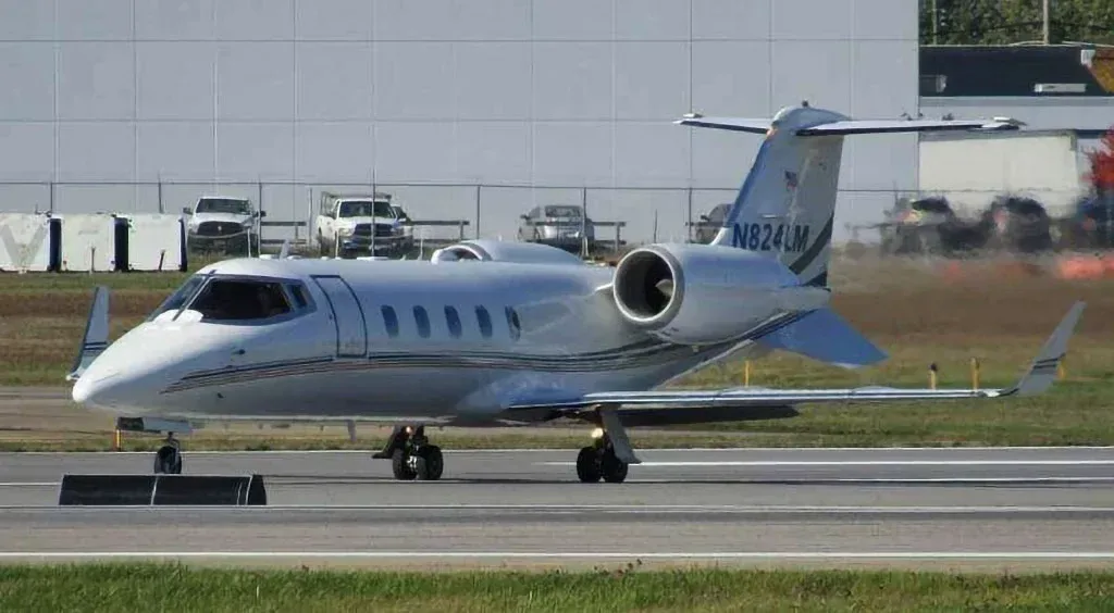 Exterior view of a 2012 Learjet, 60-410.