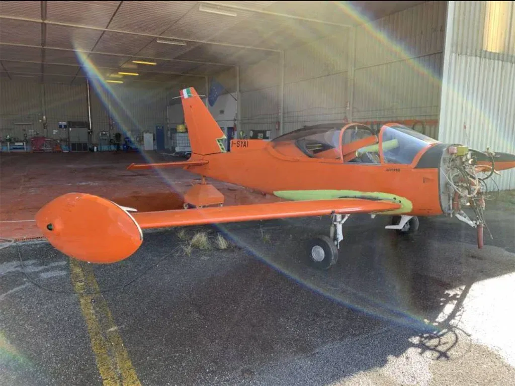 Exterior view of a 1970 Aermacchi SIAI Marchetti, 2-36.