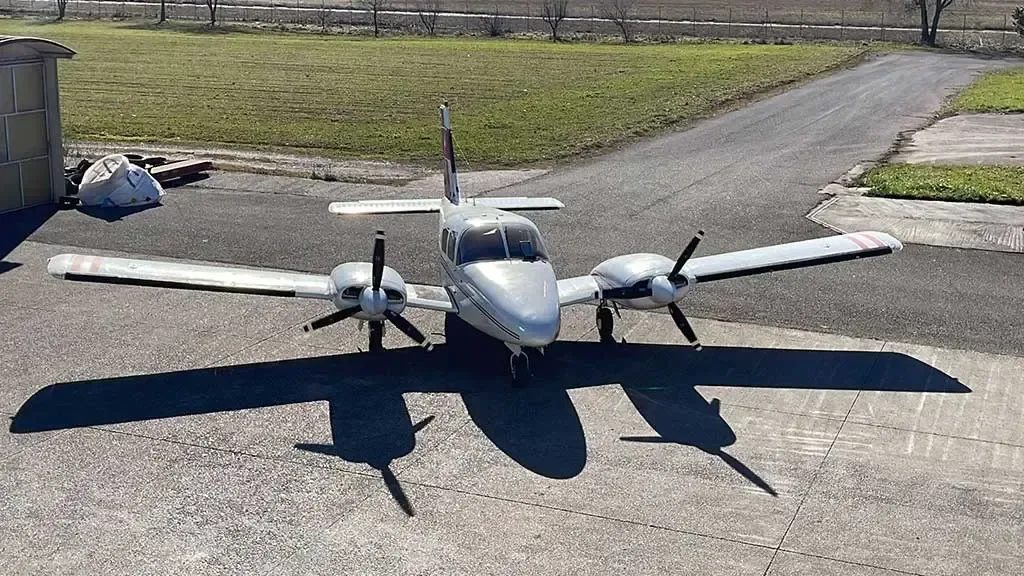 Exterior view of a 1979 Piper Seneca II, 79-70108.