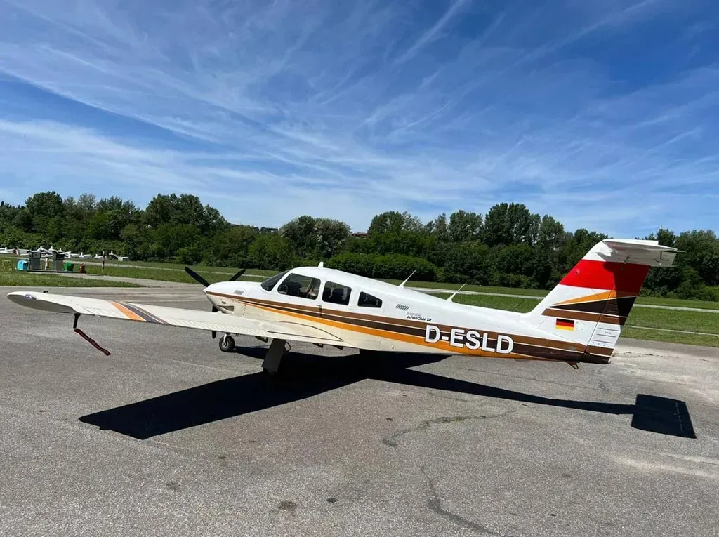 Exterior view of a 1984 Piper Arrow IV.