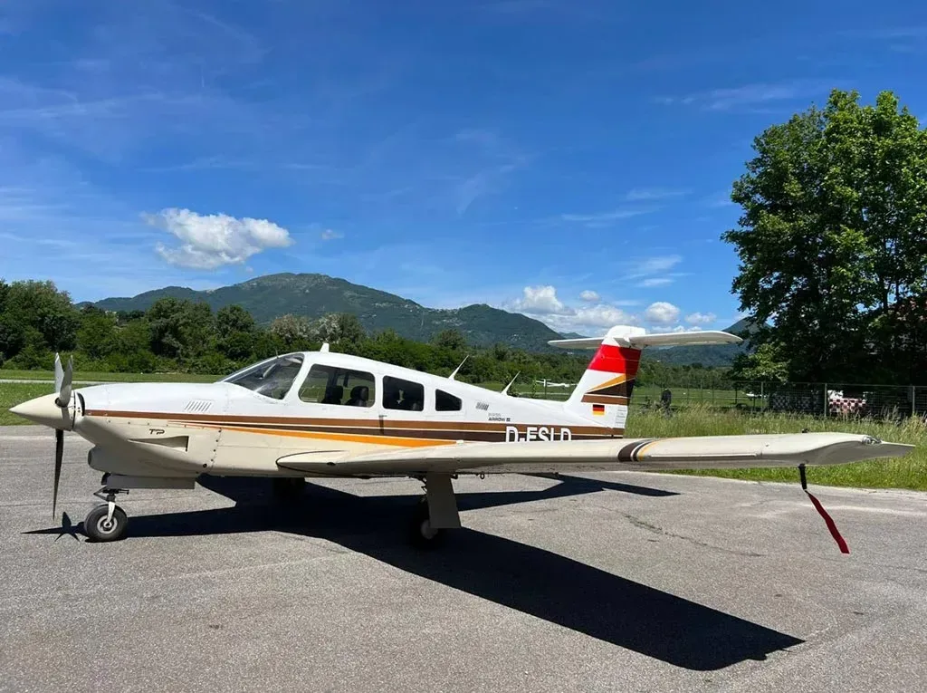 Exterior view of a 1984 Piper Arrow IV.
