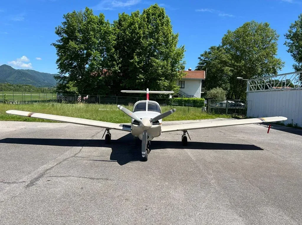 Exterior view of a 1984 Piper Arrow IV.