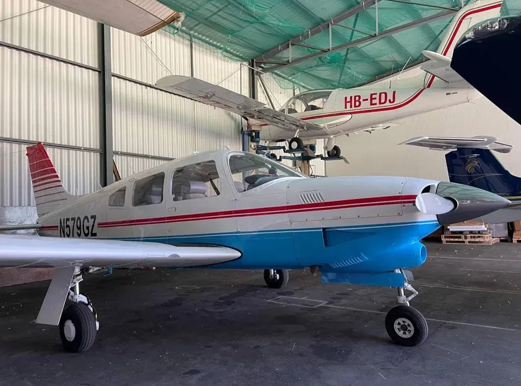 Exterior view of a 1978 Arrow III PA-28R-201.