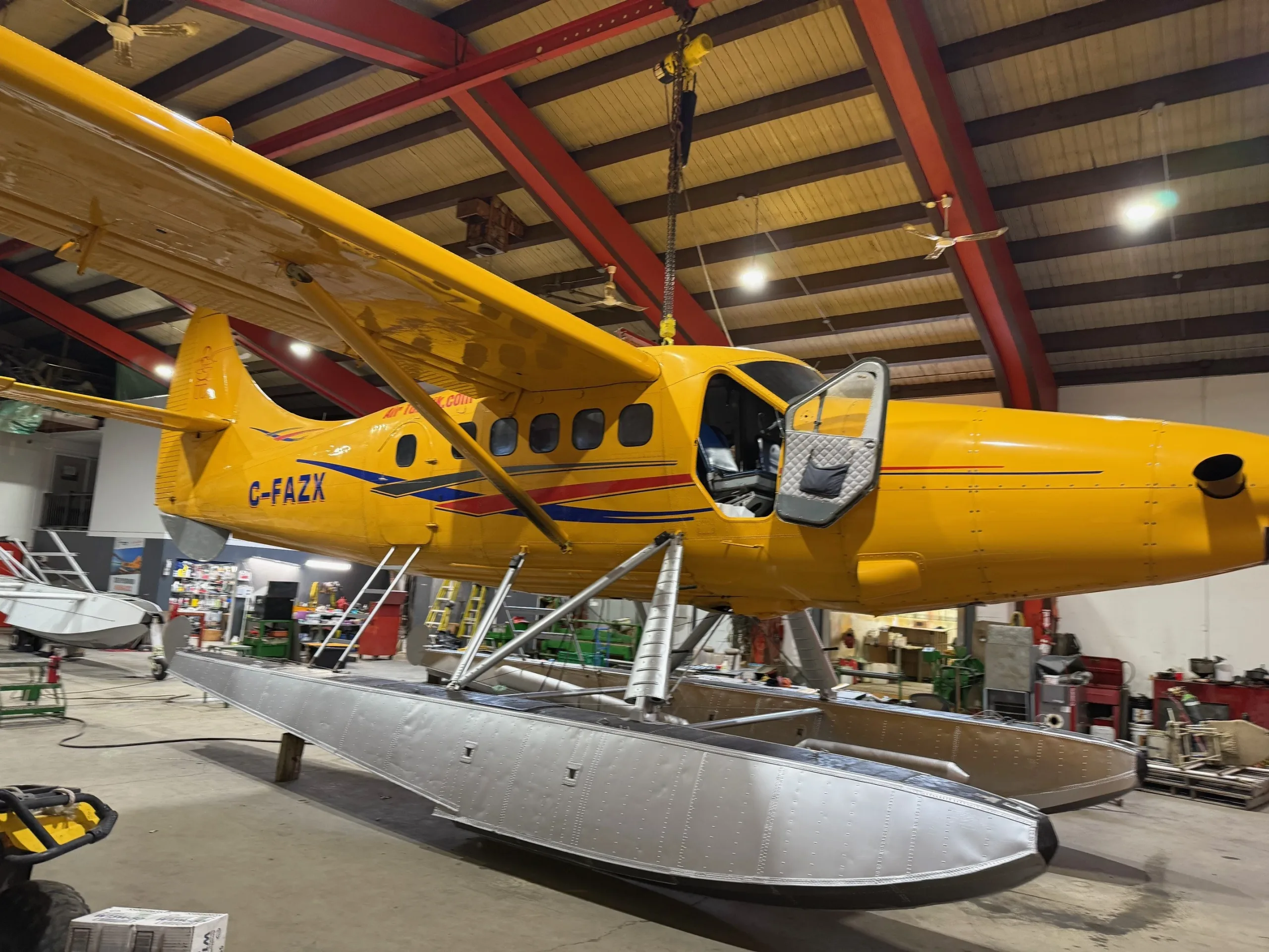 Exterior view of a 1966 Otter DHC-3.