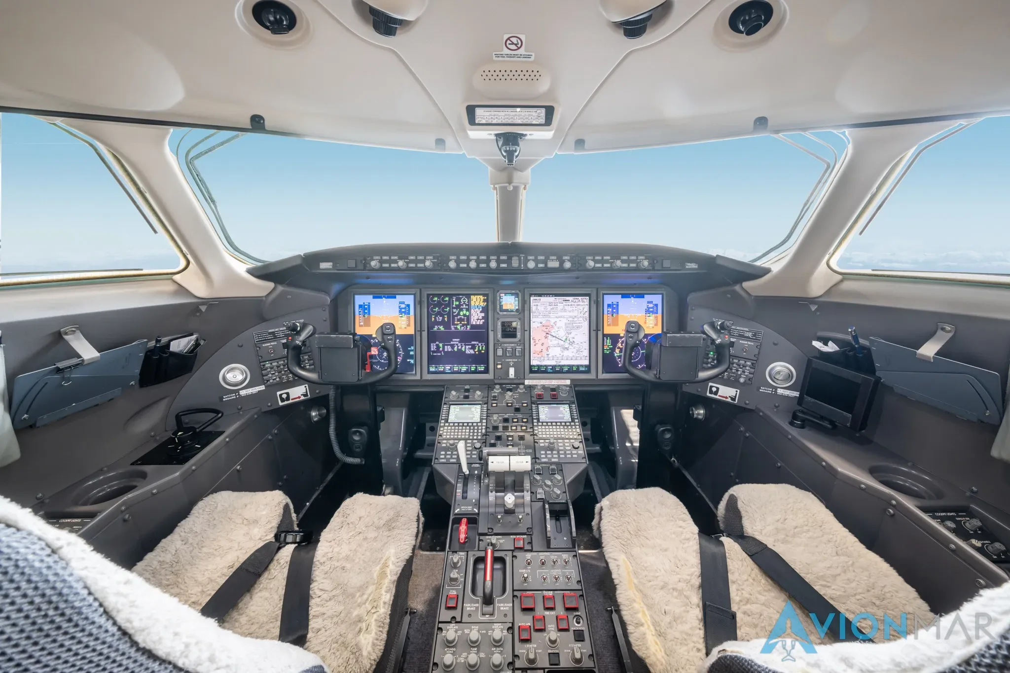 2008 Challenger 300