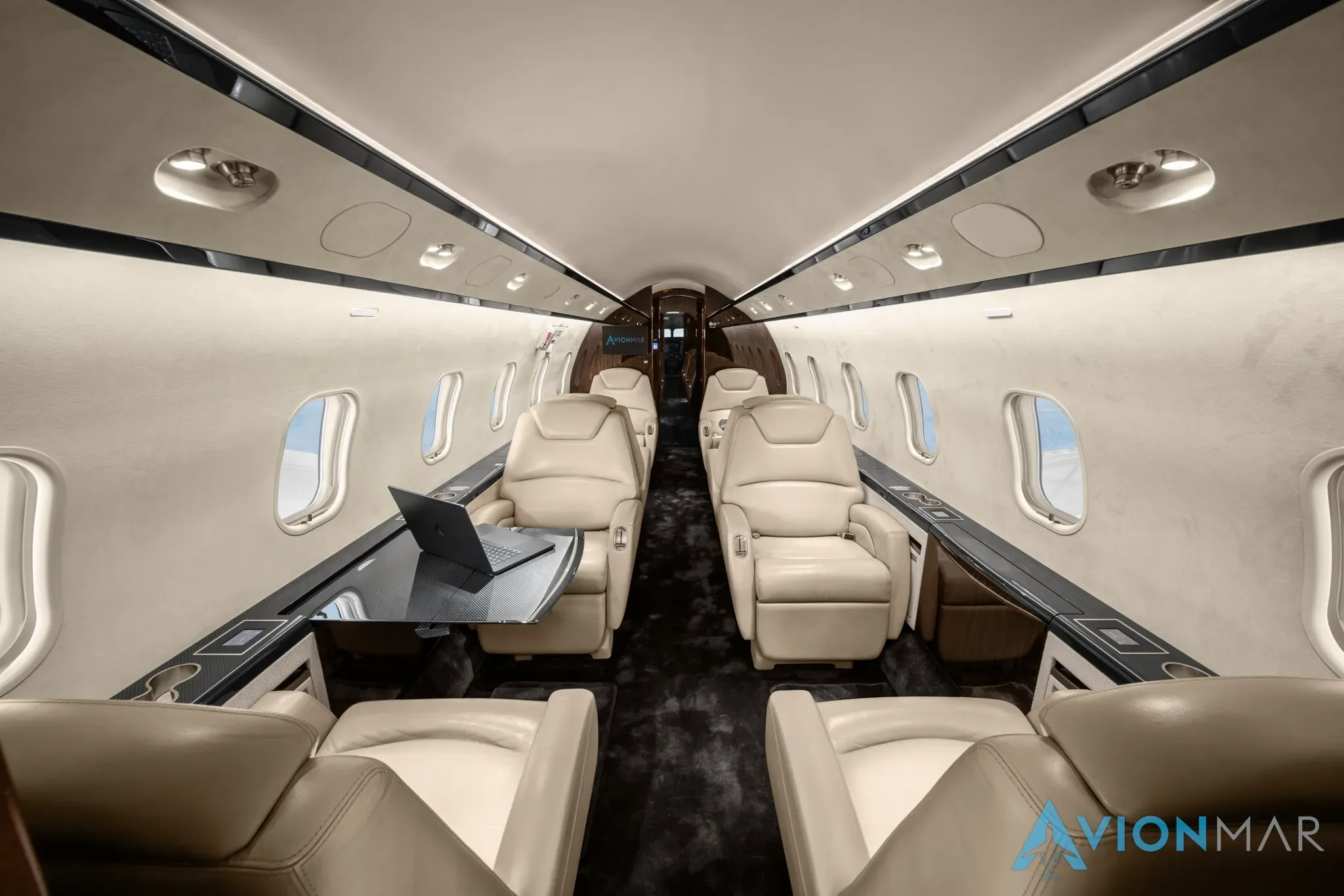 2008 Challenger 300