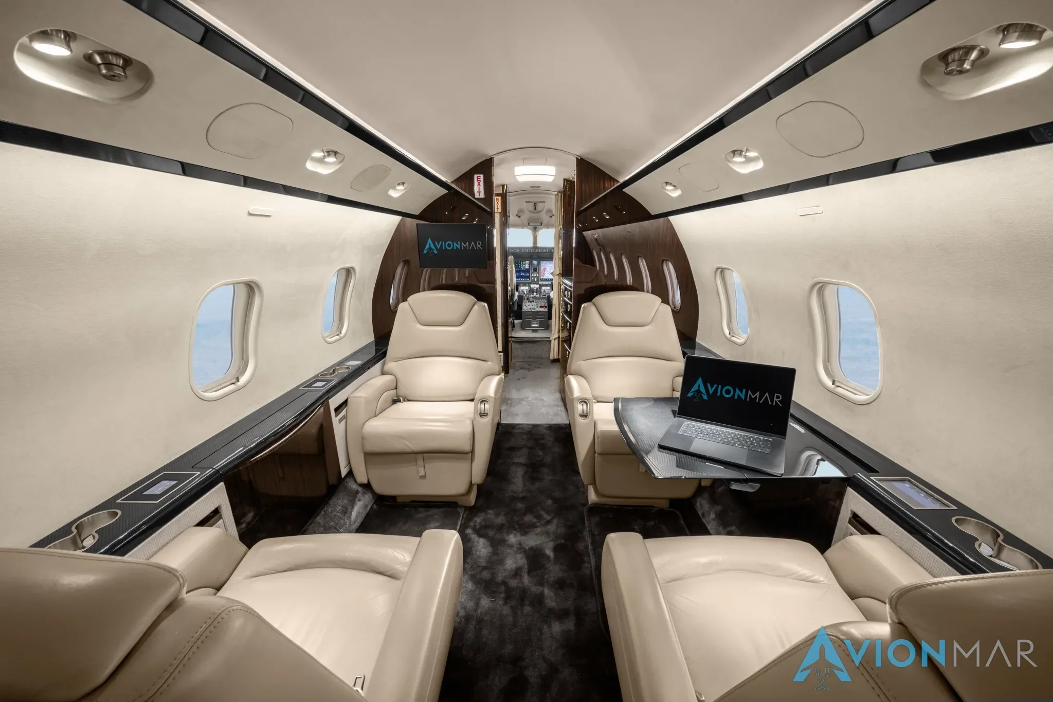 2008 Challenger 300