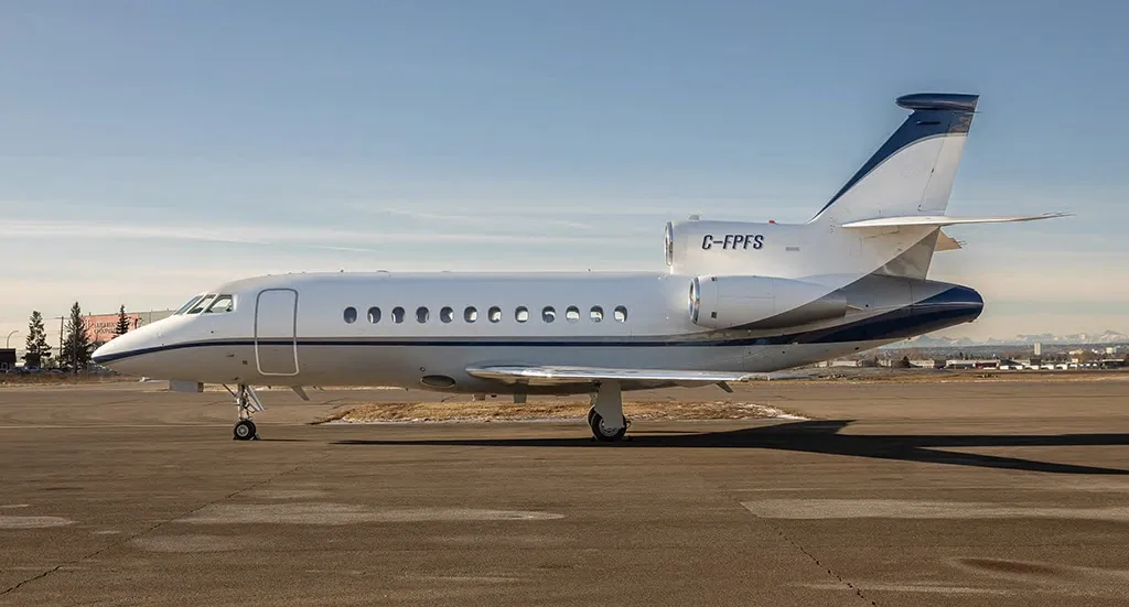 Exterior view of a 2001 Dassault Falcon 900EX.