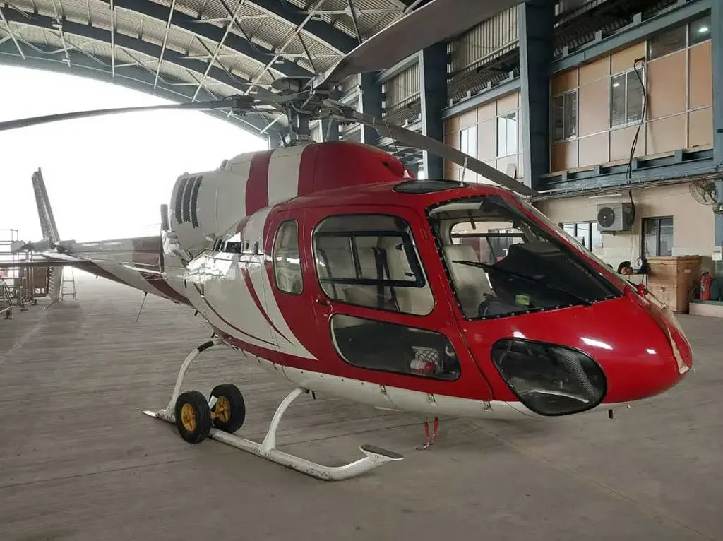 Exterior view of a 1997 Eurocopter AS355N.