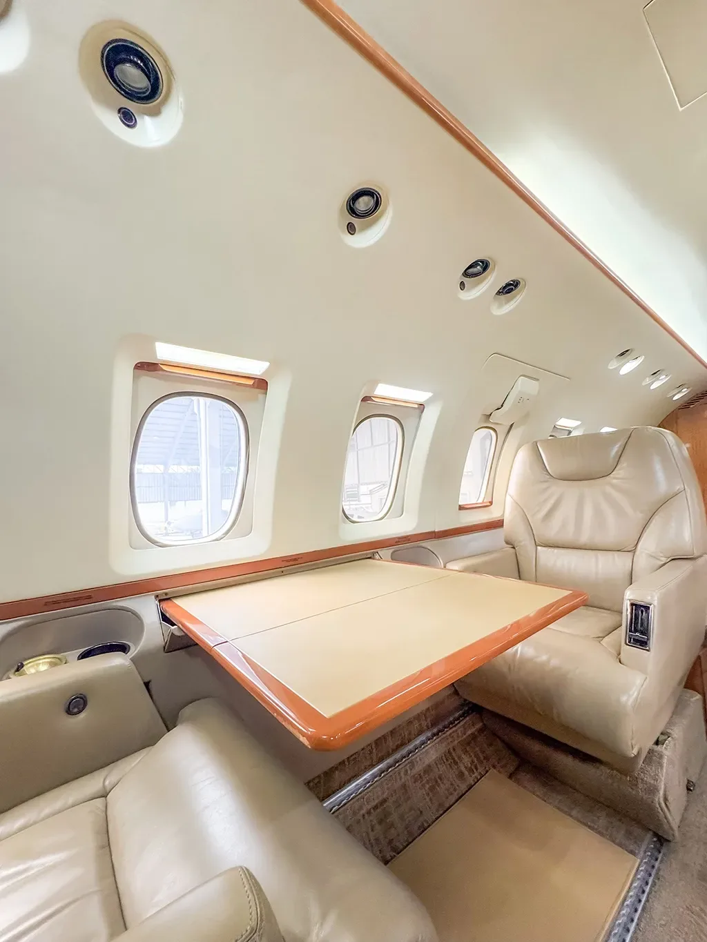 Cabin interior of a 1990 Hawker 800A.