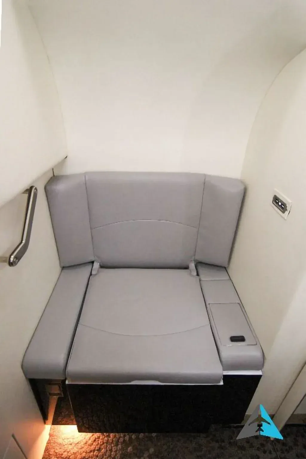 1987 Falcon 900B SN: 8 for Sale