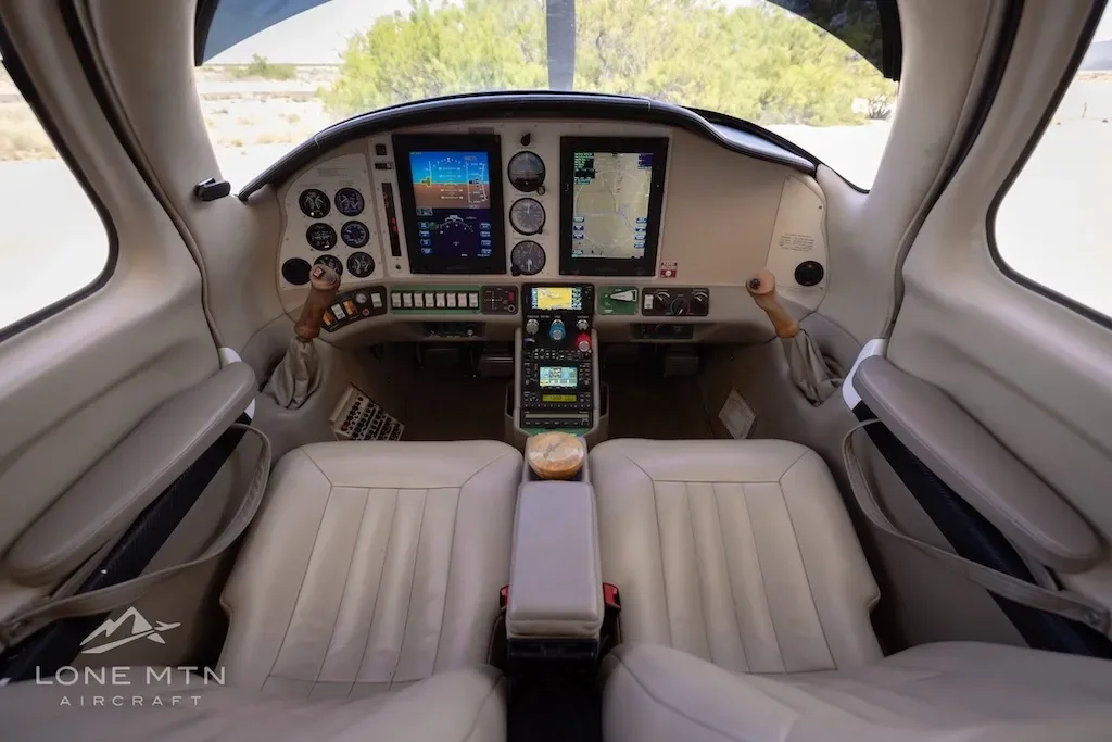 Cockpit and instrument panel of a 2004 Columbia.