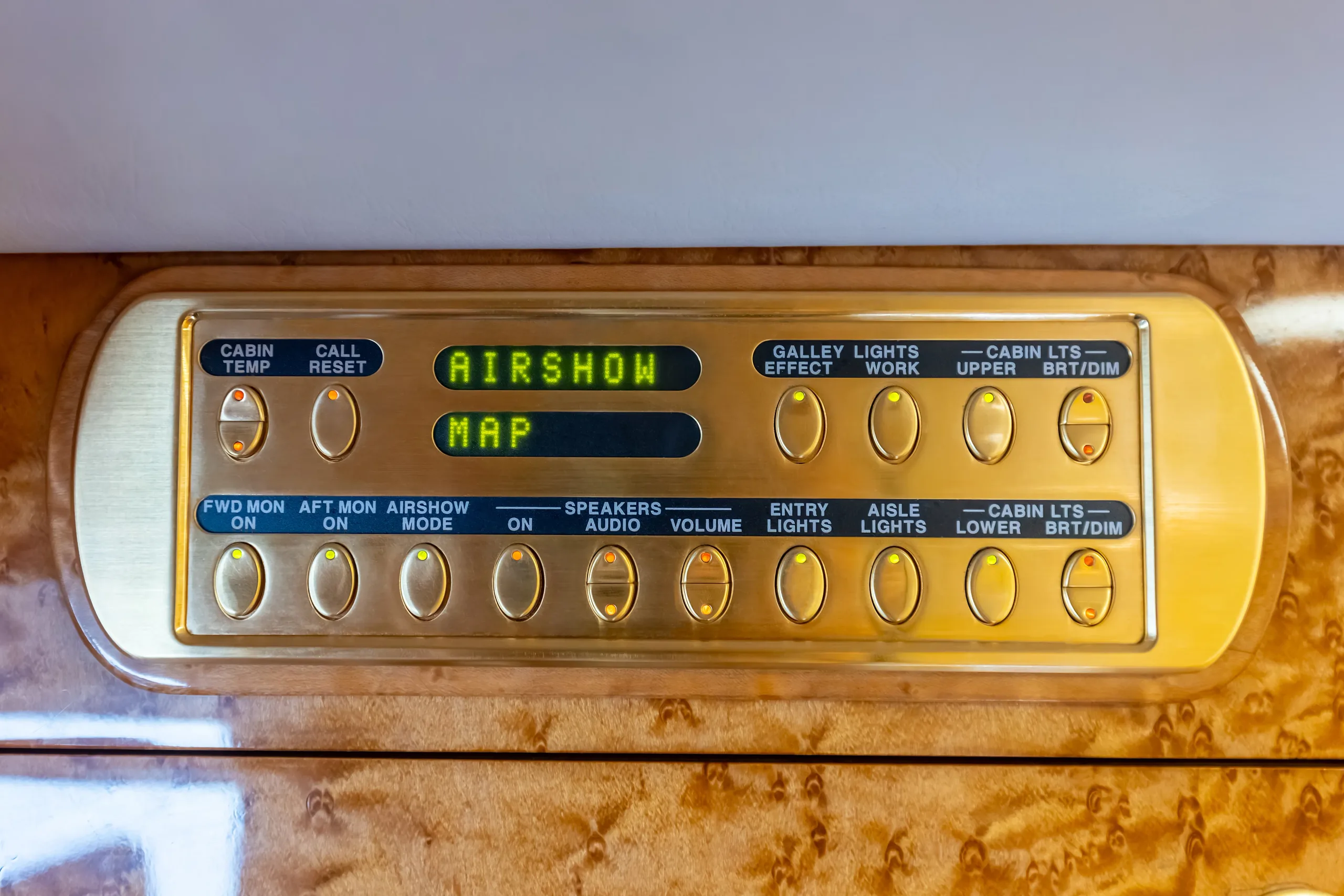 Avionics suite of a 2004 Gulfstream.