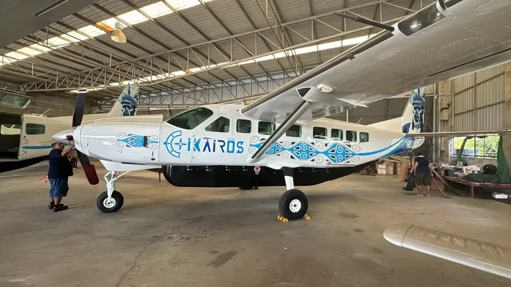 Exterior view of a 2008 Cessna Caravan, N115PH.