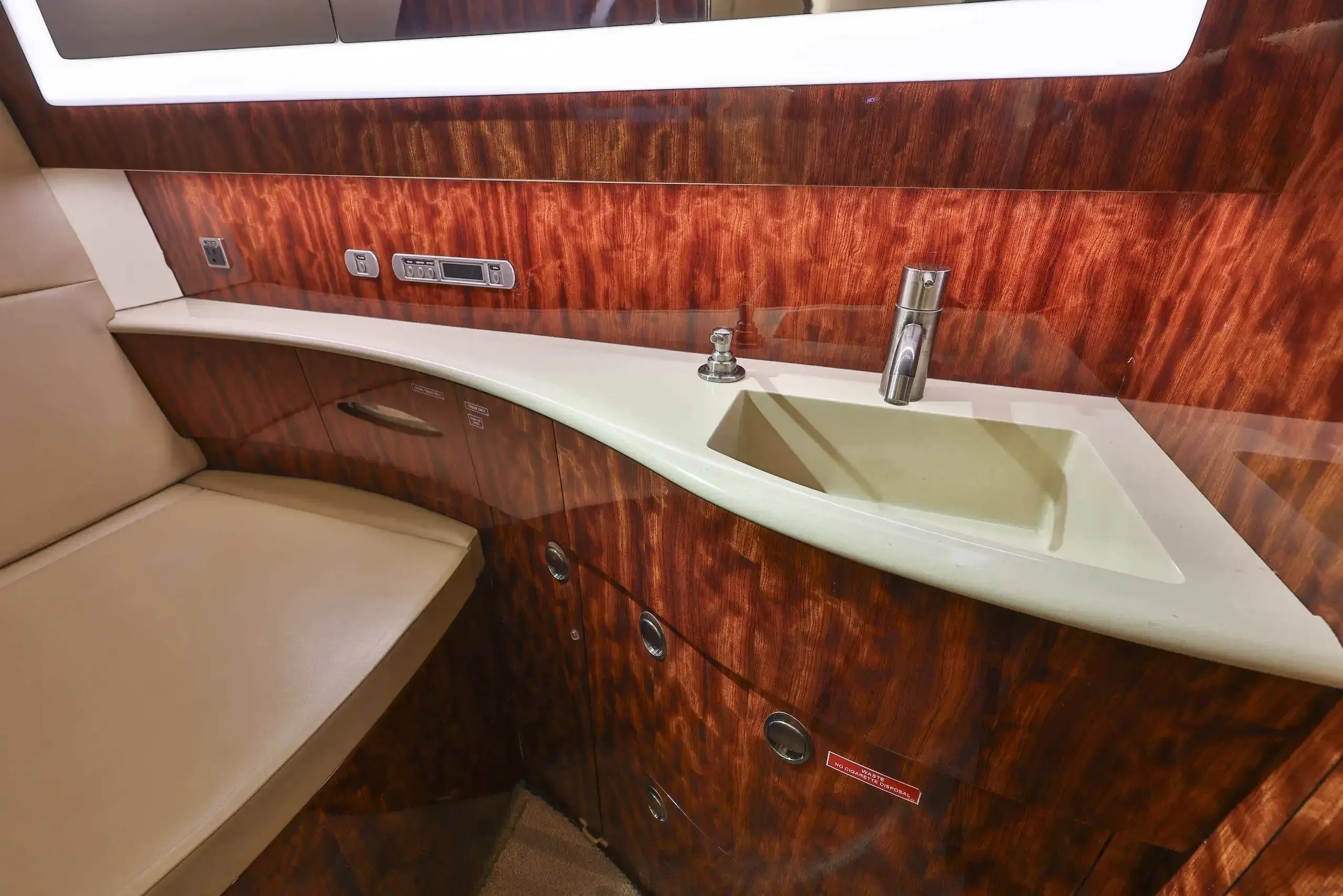 2006 Gulfstream G200 SN: 0124 for Sale