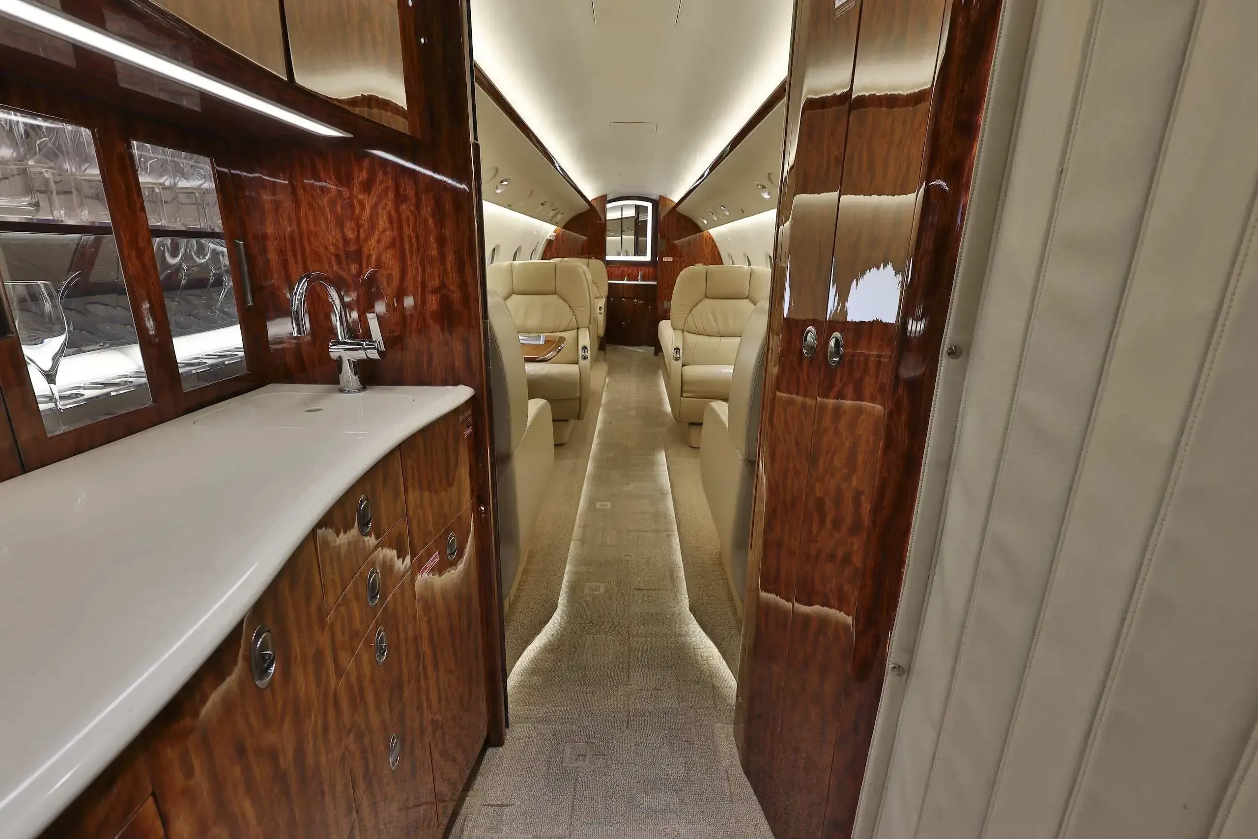2006 Gulfstream G200 SN: 0124 for Sale