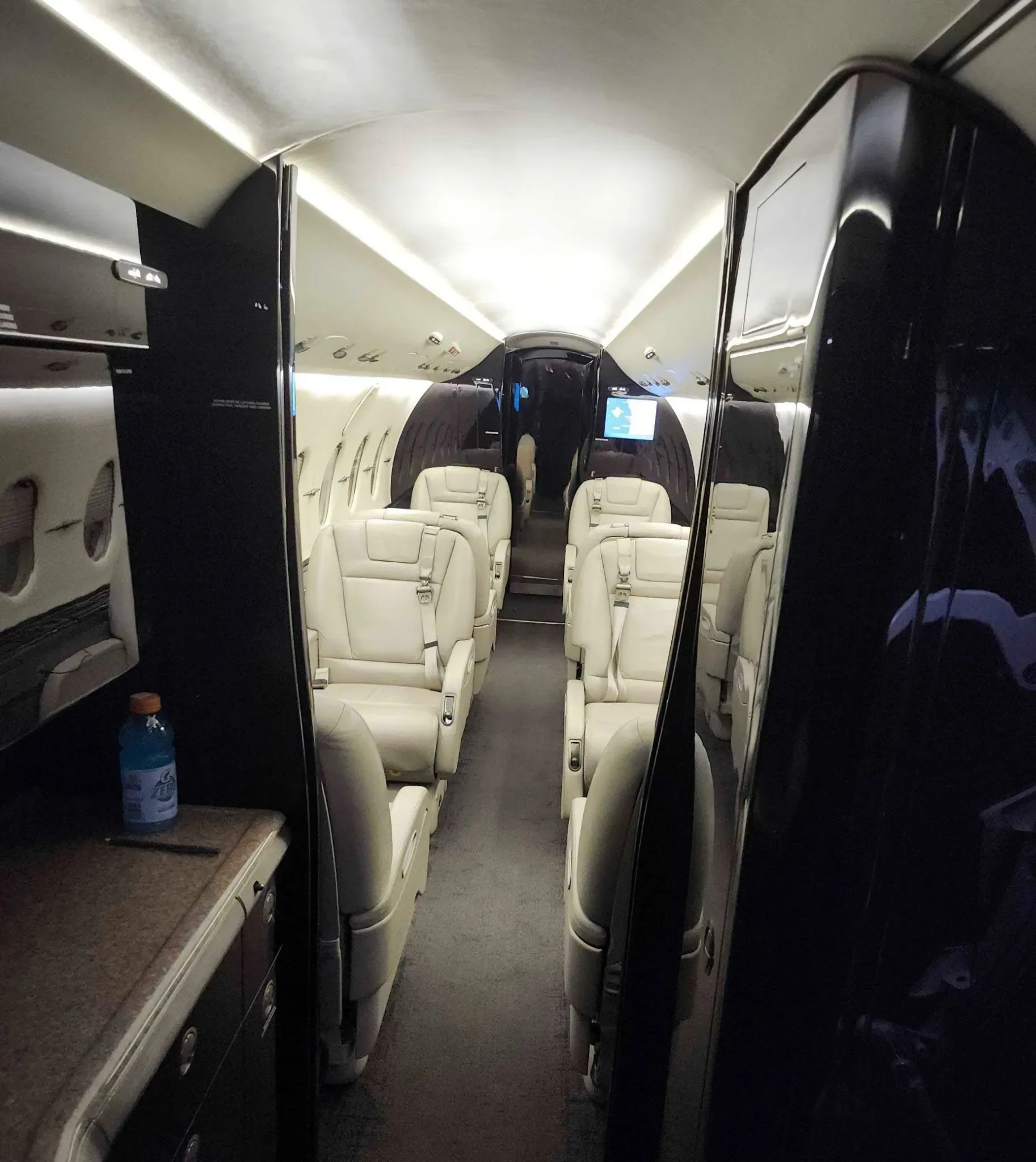 Cabin interior of a 2009 Hawker.