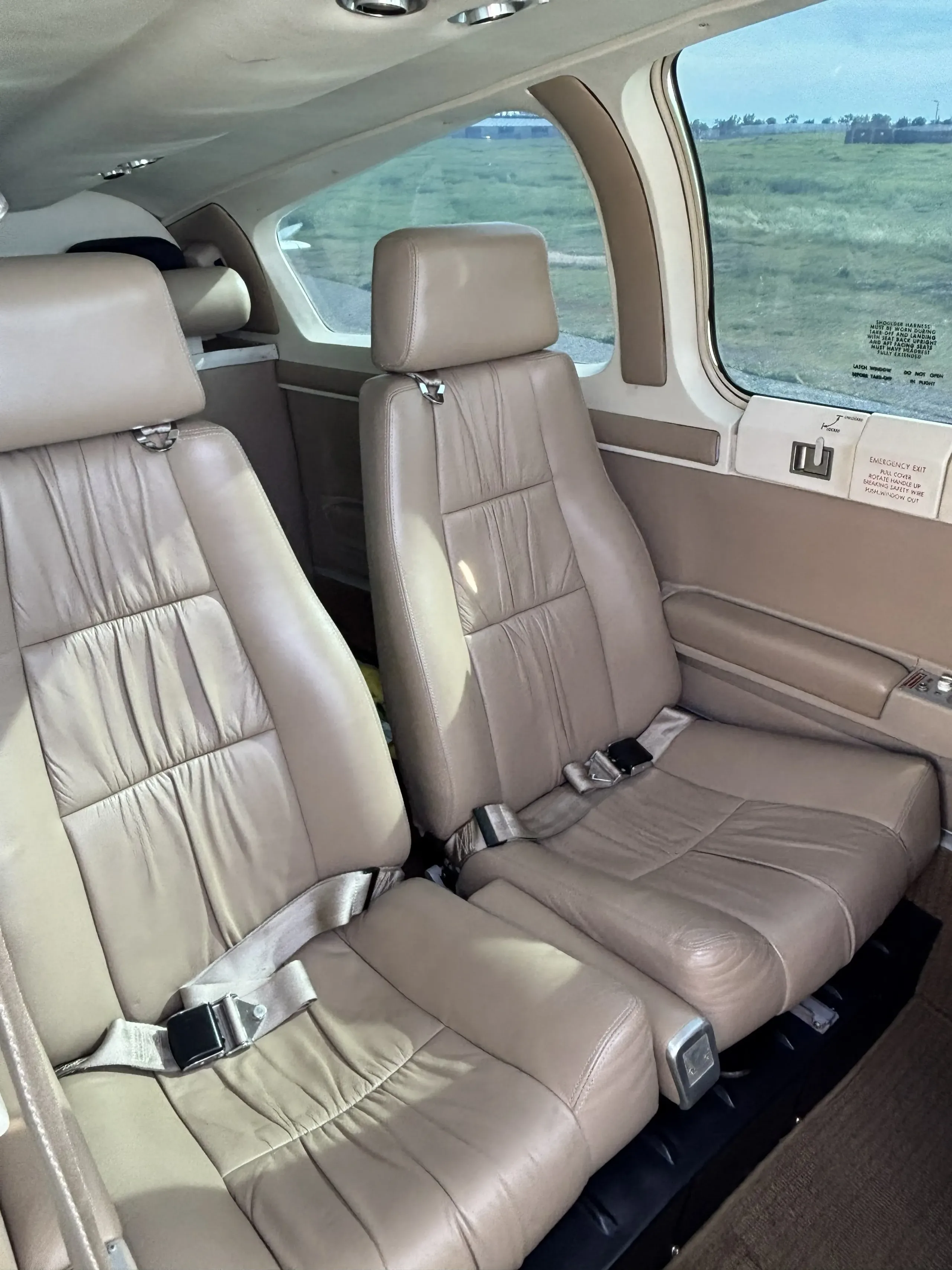 Cabin interior of a 1987 Beechcraft Bonanza.