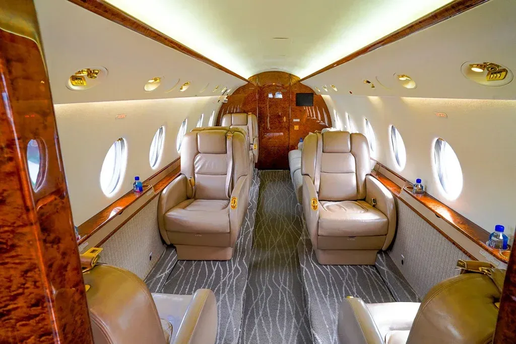 Cabin interior of a 2003 Gulfstream.