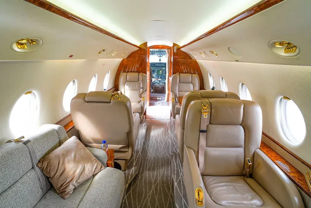 Cabin interior of a 2003 Gulfstream.