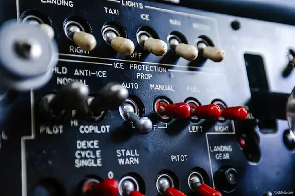 Avionics suite of a 1991 Beechcraft King Air.