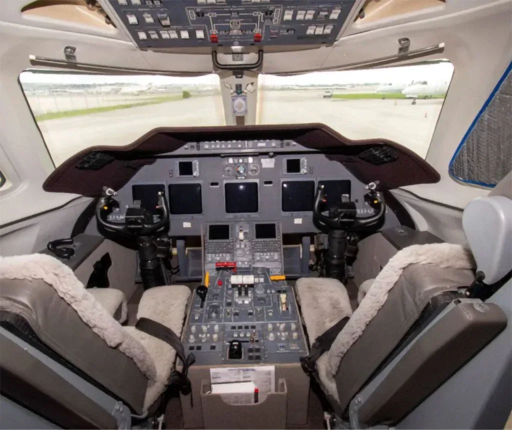 2004 Gulfstream G200 SN: 0088 for Sale