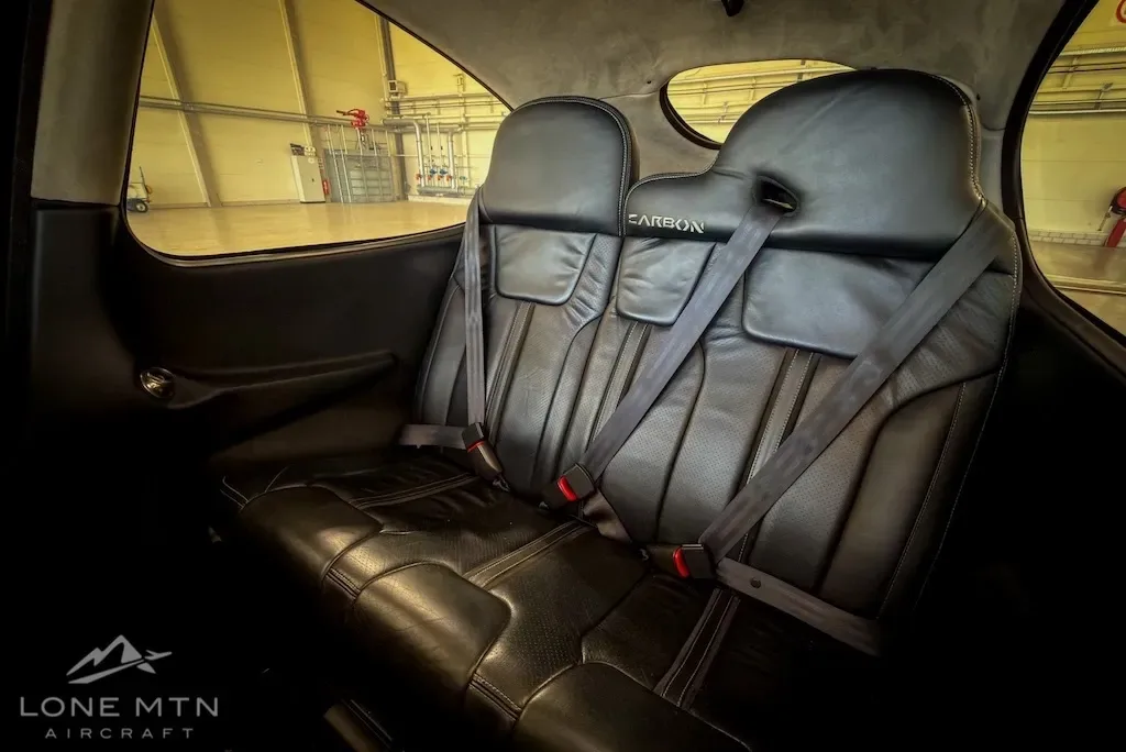Cabin interior of a 2015 Cirrus.