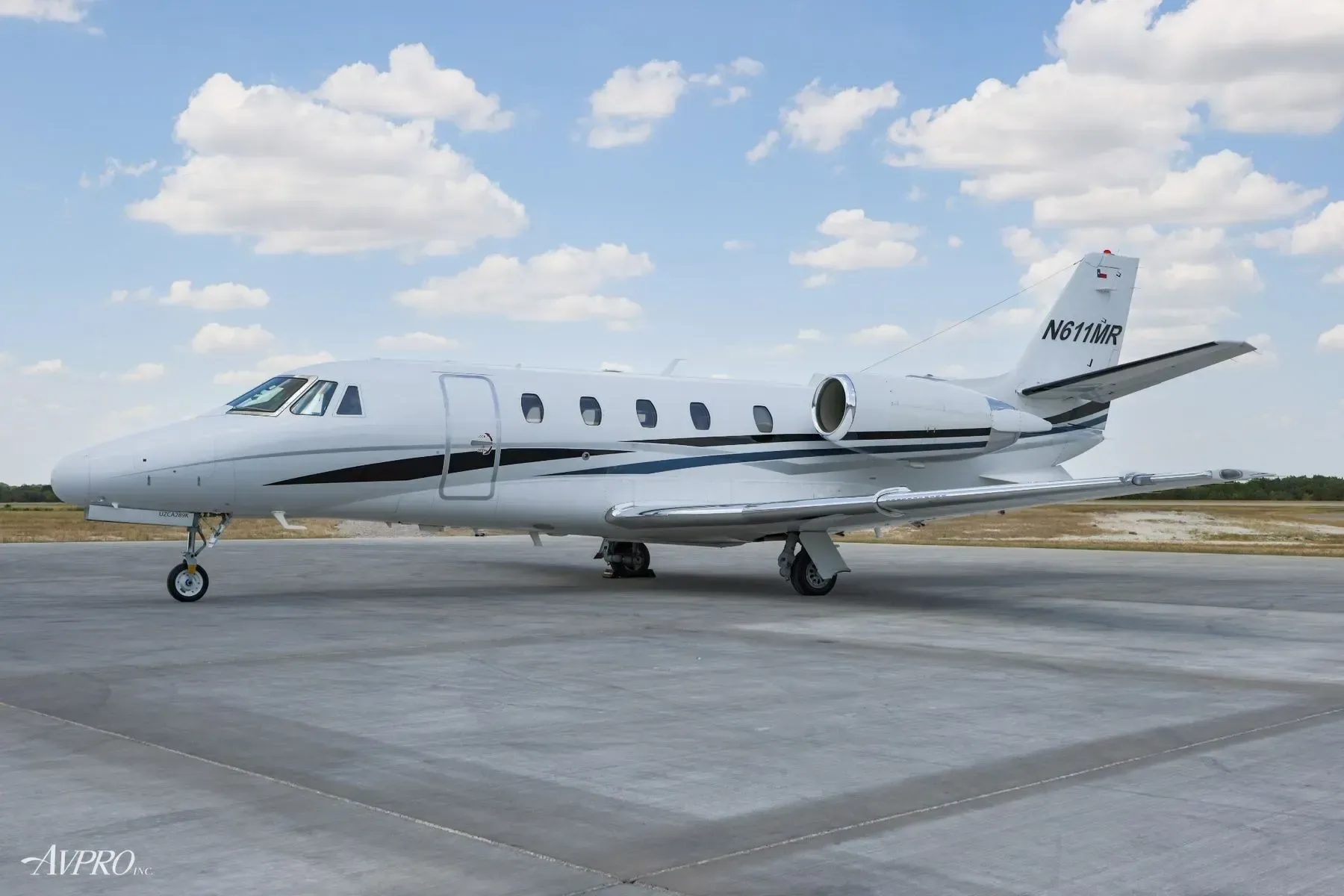 Exterior view of a 2004 Cessna Citation XLS, N611MR.