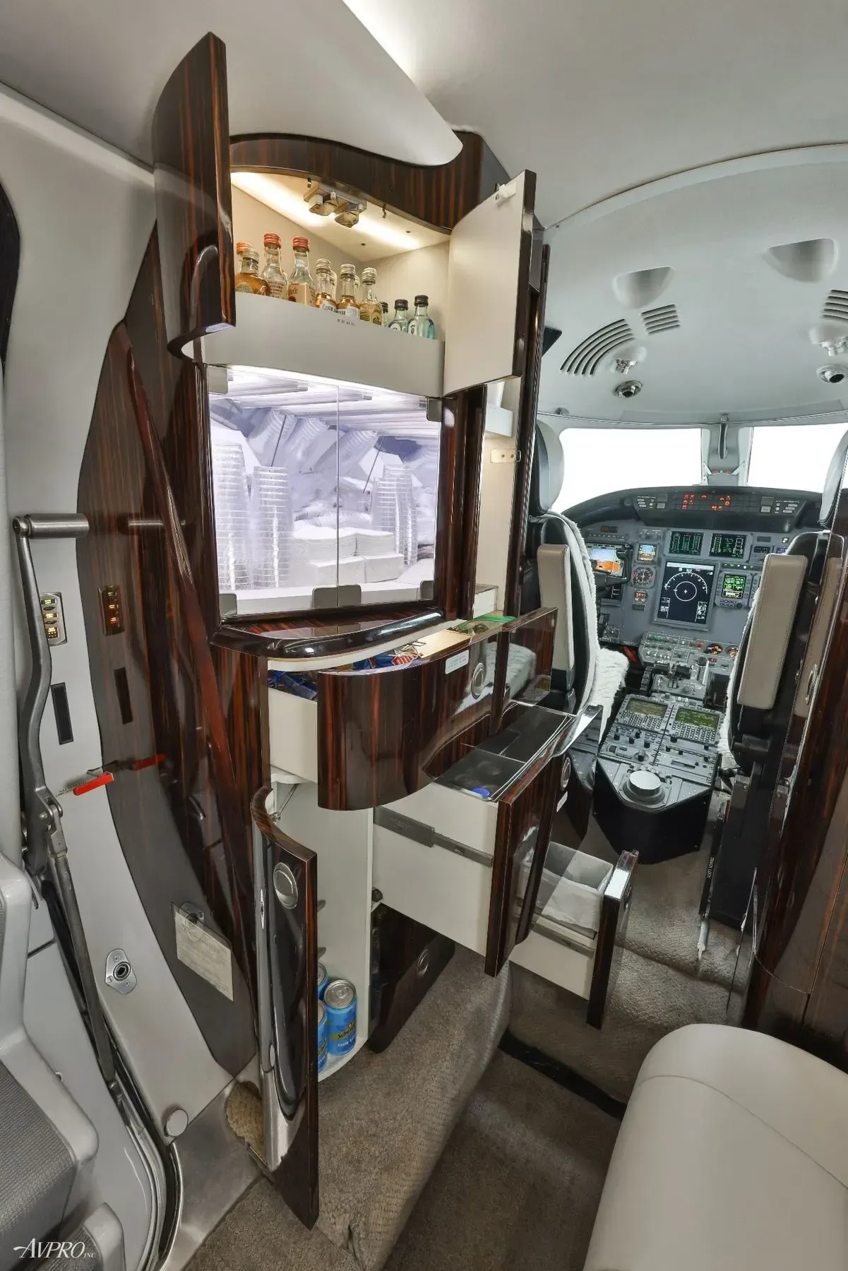 Cabin interior of a 2004 Cessna Citation XLS.