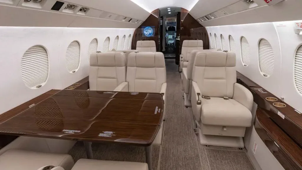 2013 Falcon 2000LX