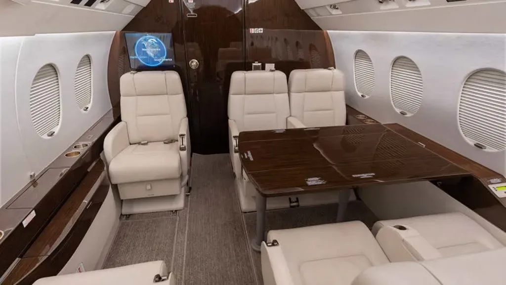 2013 Falcon 2000LX