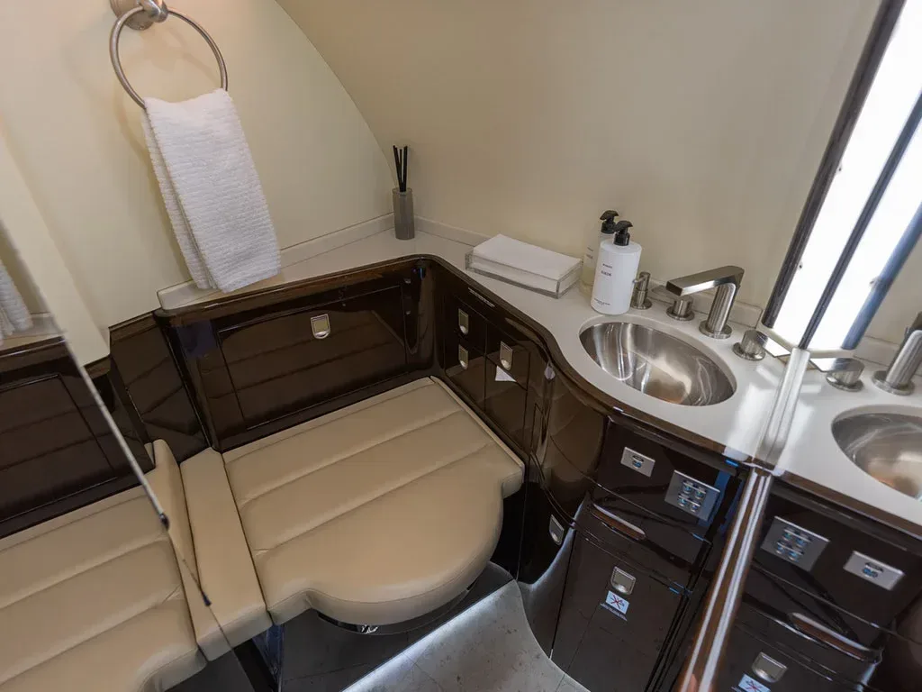 2007 Global XRS SN: 9215 for Sale