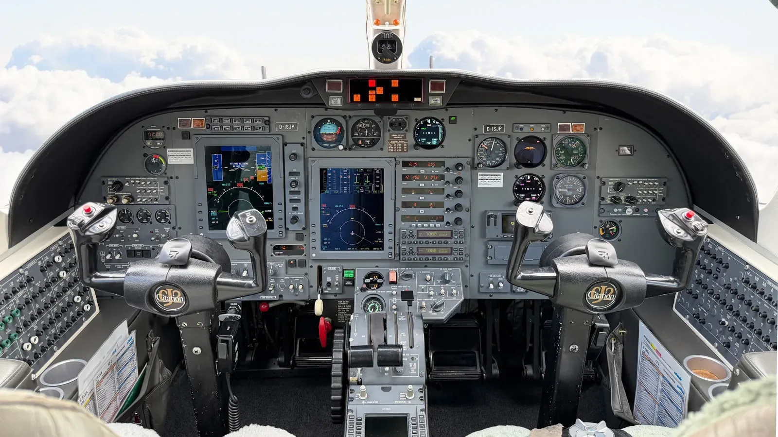 Cockpit and instrument panel of a 2001 Cessna Citation.
