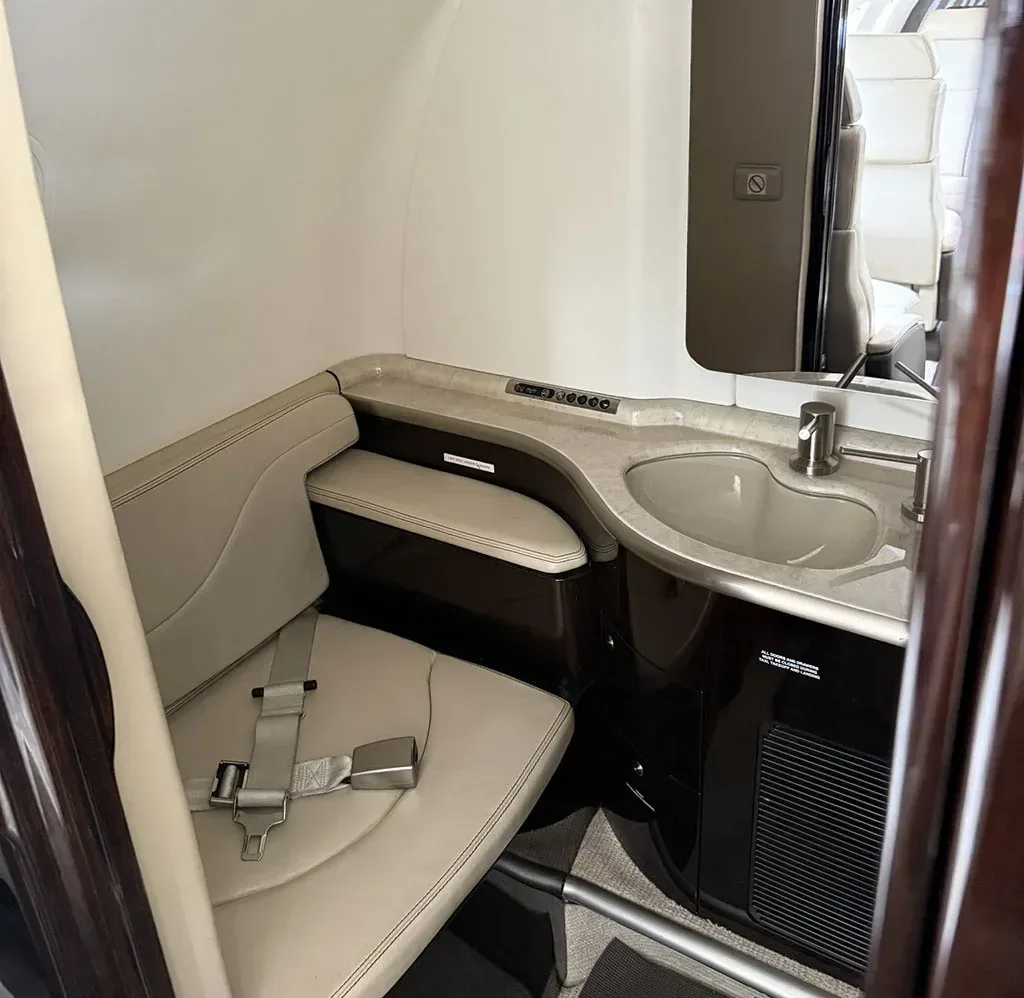 2004 Learjet 40 SN: 2010 for Sale
