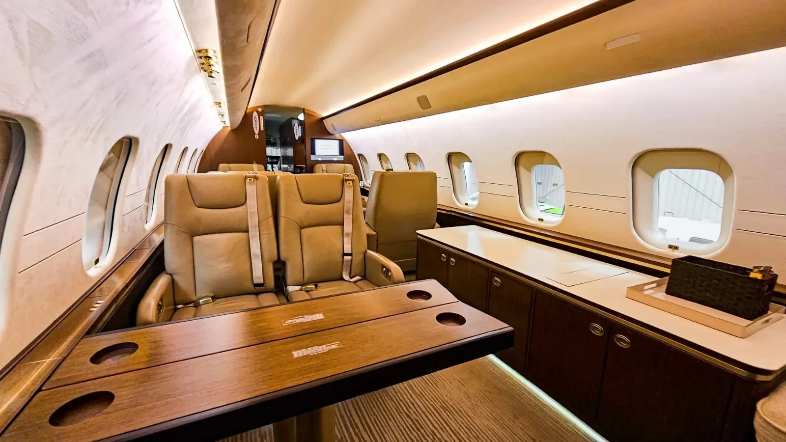 2011 Global 5000 SN: 9392