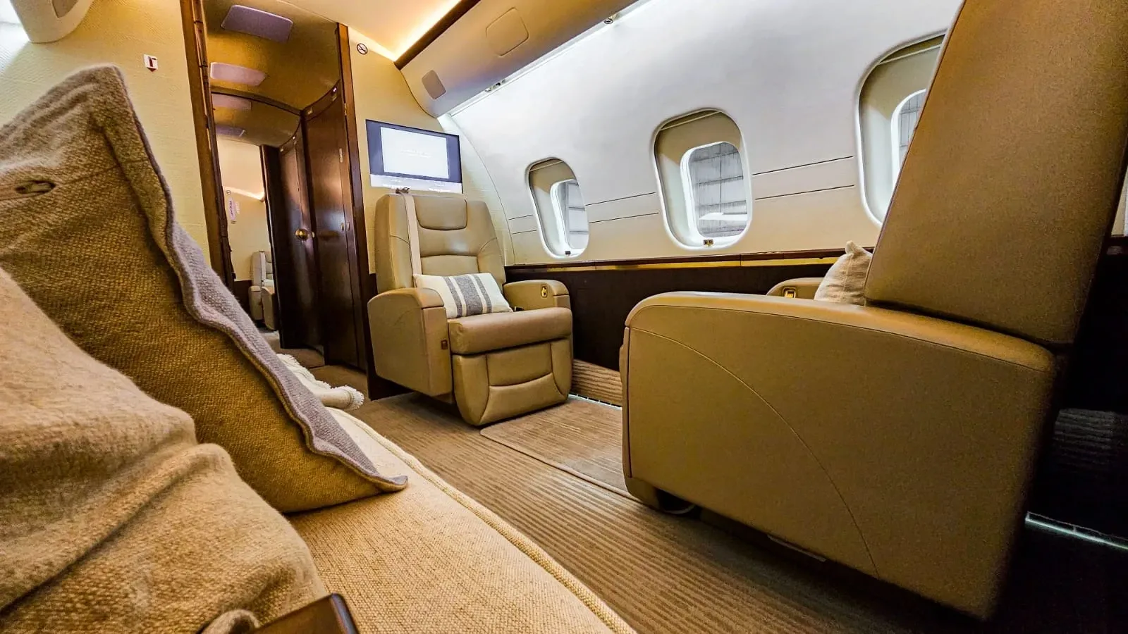 2011 Global 5000 SN: 9392 for Sale