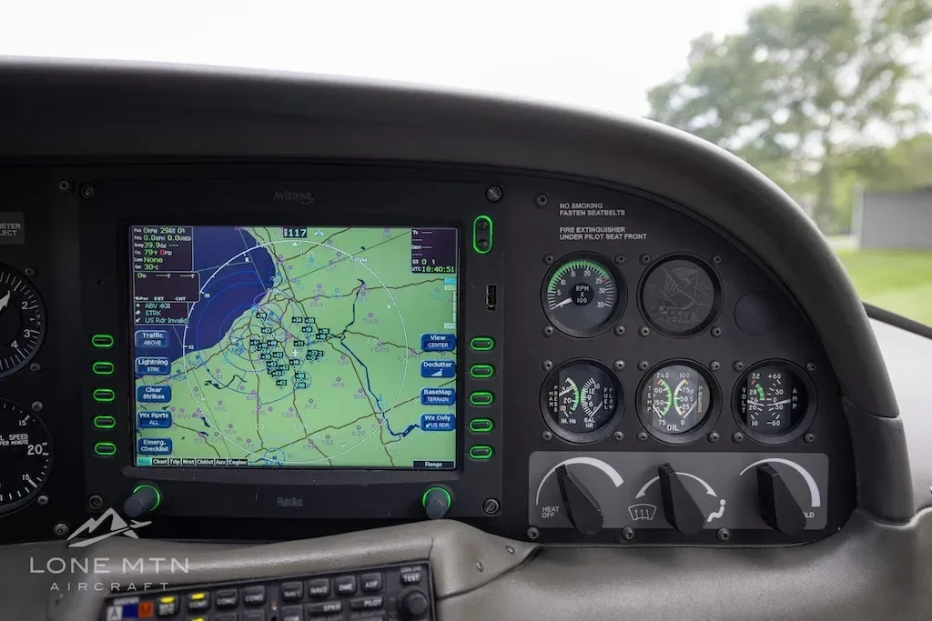 Avionics suite of a 2002 Cirrus SR20.