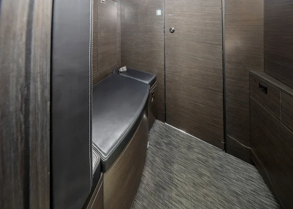 2011 Challenger 300 SN: 20300 for Sale