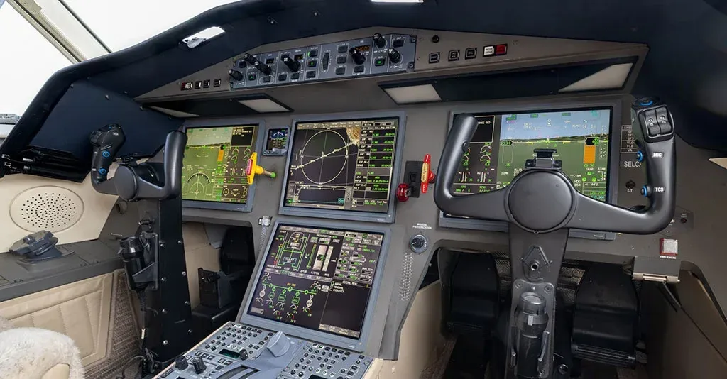 Cockpit and instrument panel of a 2004 Dassault Falcon.
