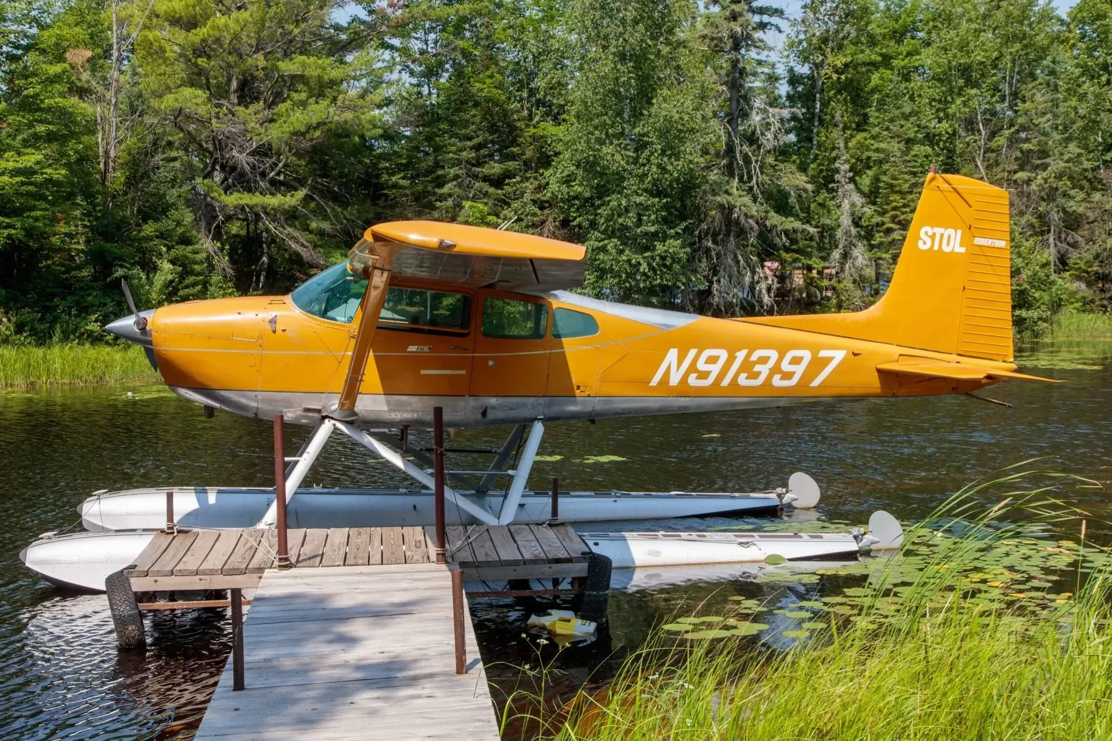 Exterior view of a 2001 Cessna Grand Caravan 208B.