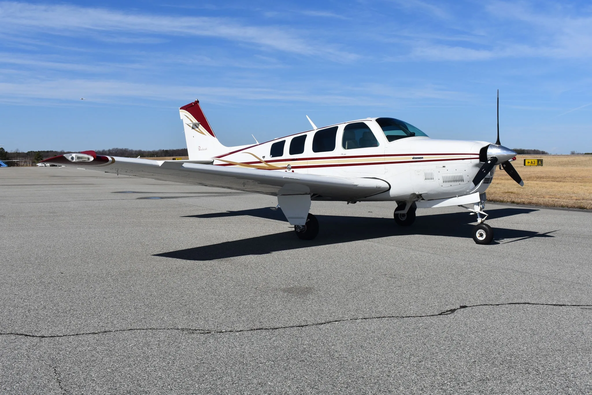 Cockpit and instrument panel of a 1989 Beechcraft Bonanza B36 TC.
