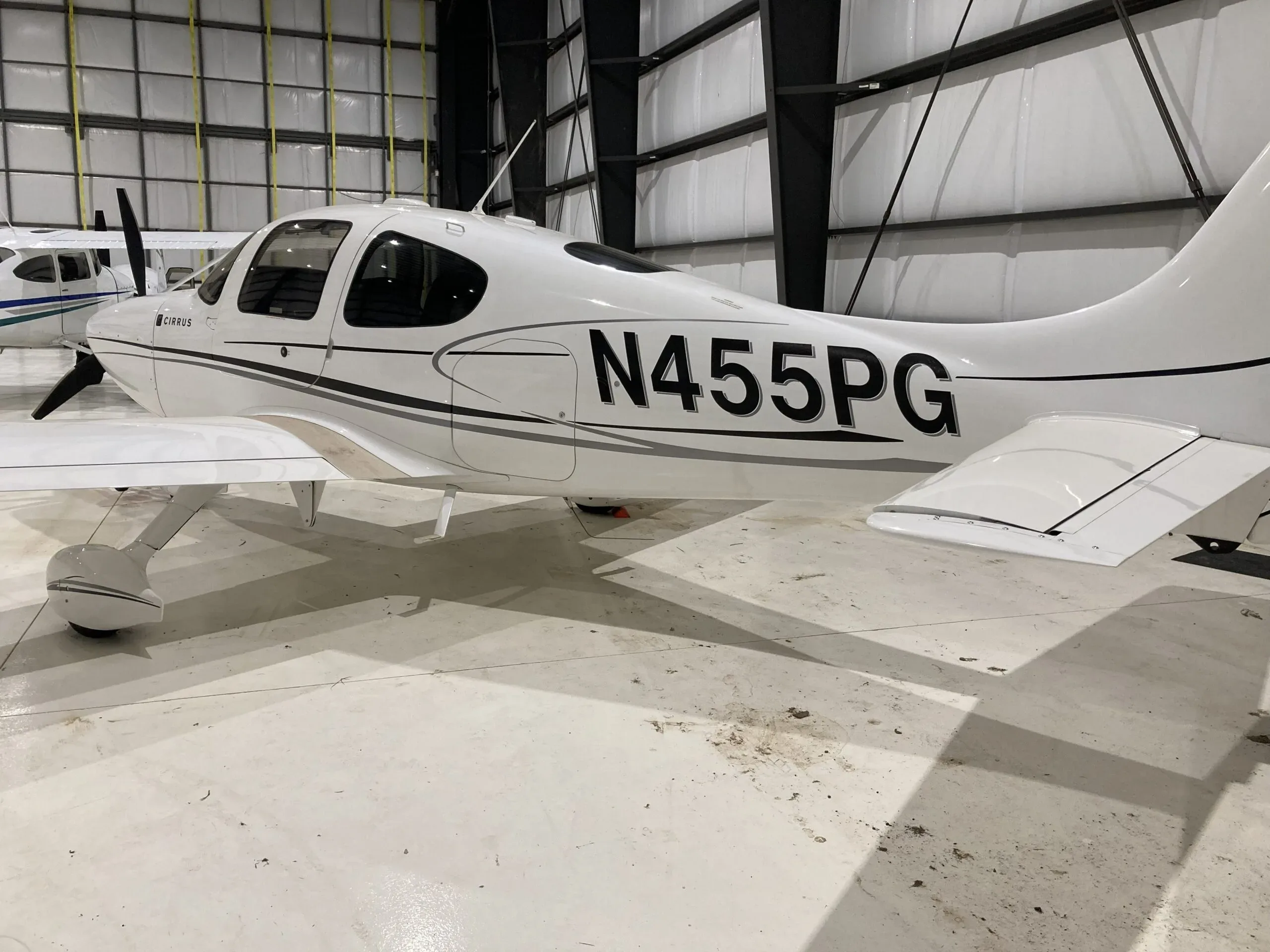 Exterior view of a 2023 Cirrus SR22T G6 GTS.