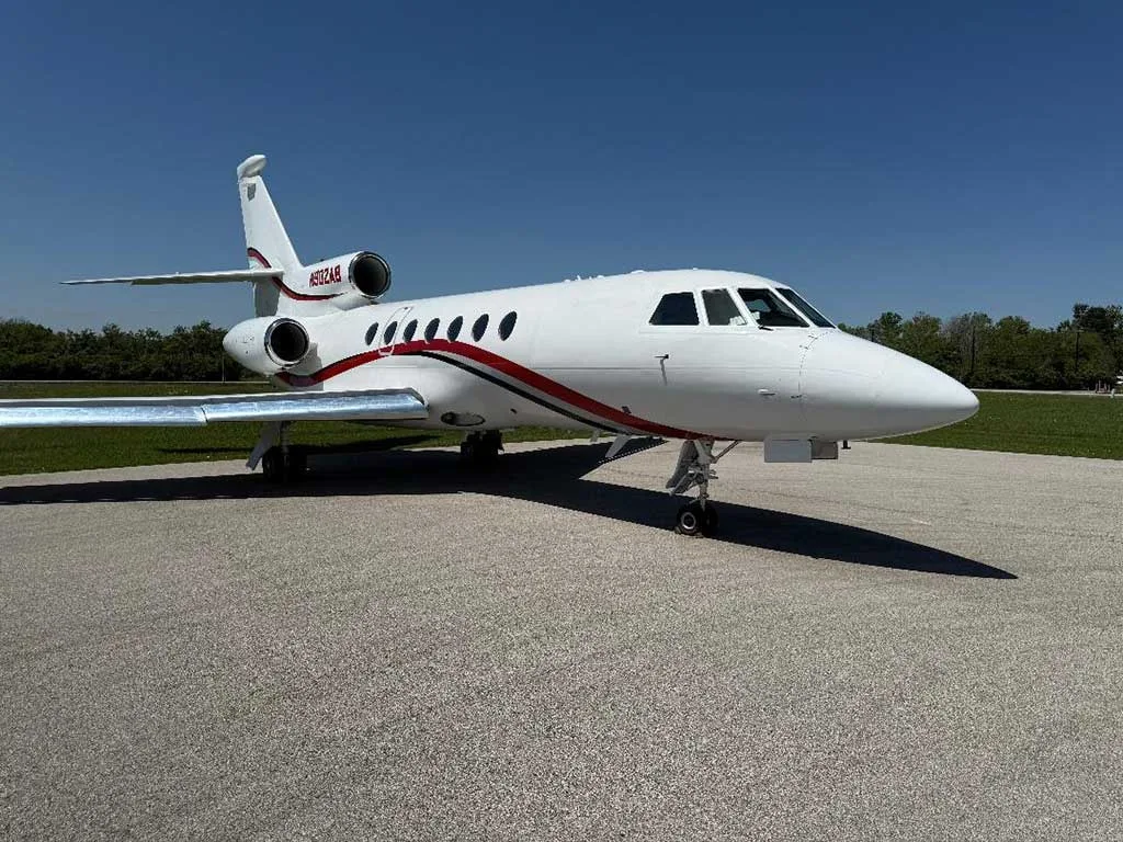 1995 Falcon 50