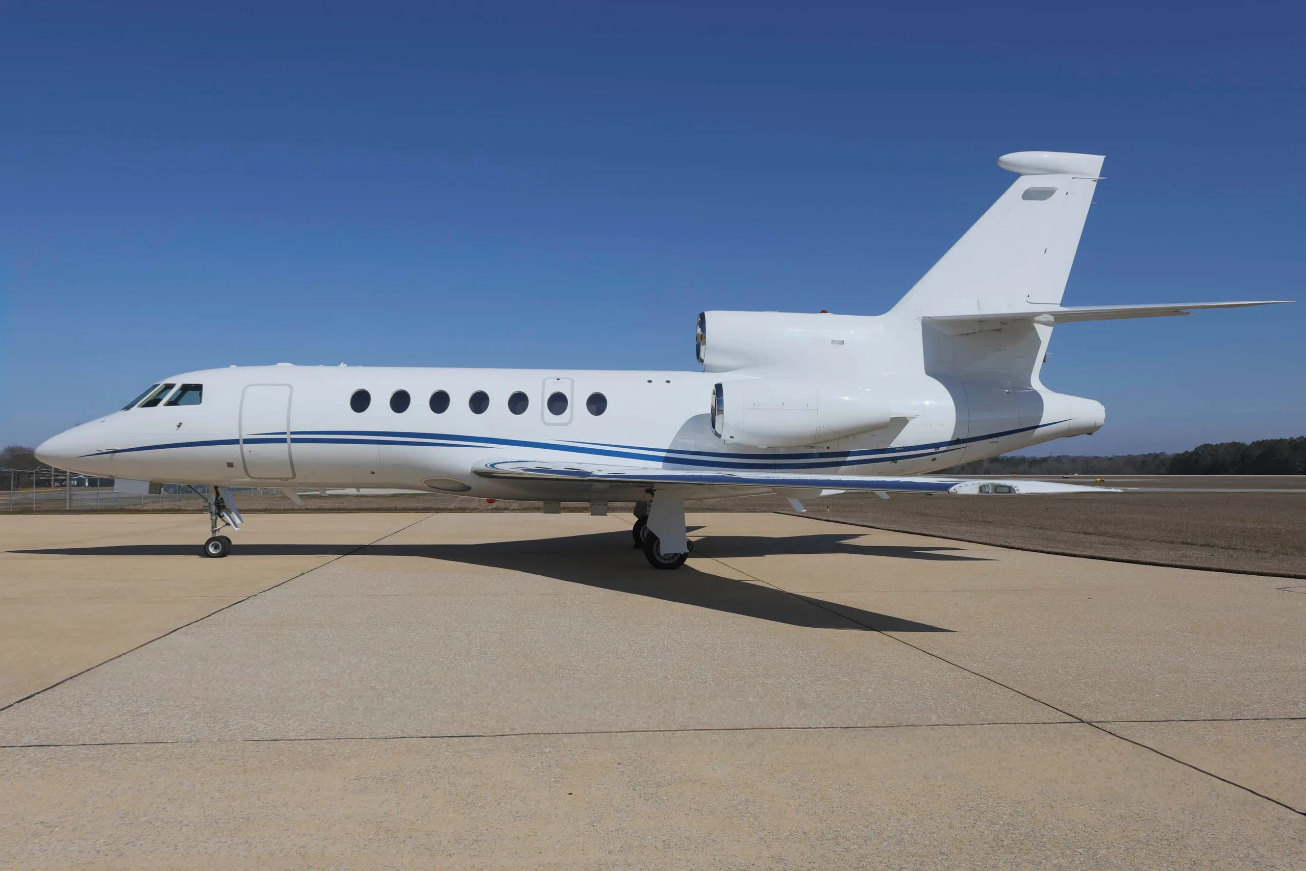 1995 Falcon 50